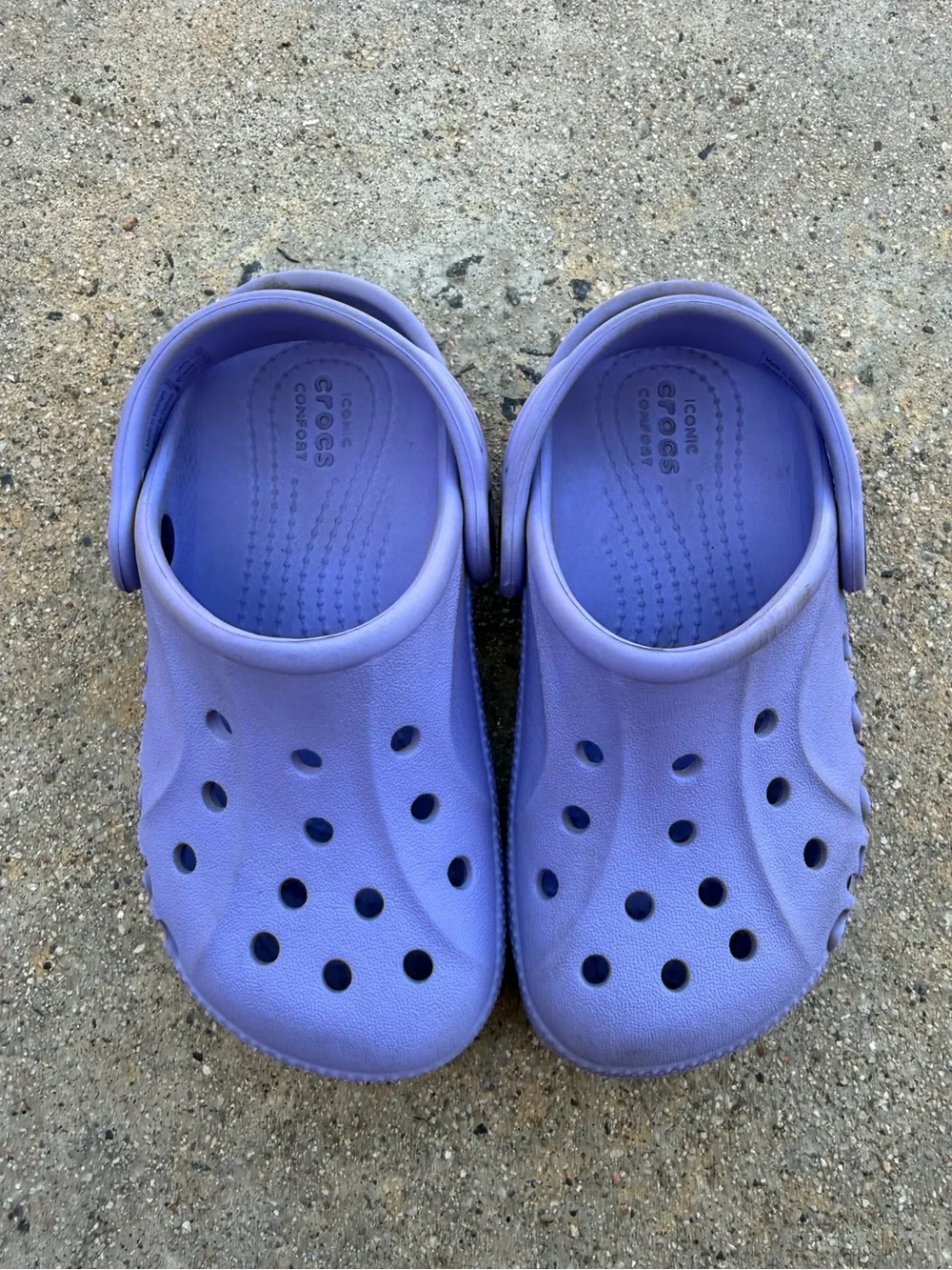 CROCS Kids Baya Clogs size 9 lavender summer camp pool beach camping